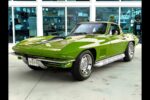 1967 Chevrolet Corvette Sting Ray Classic Sports Car – Iconic American Muscle Coupe with Powerful V8 Performance and Timeless Vintage Style